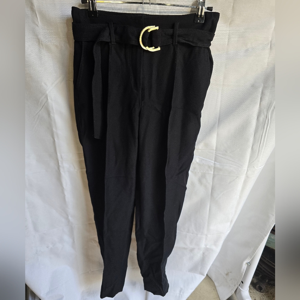 WHBM Relaxed Ankle